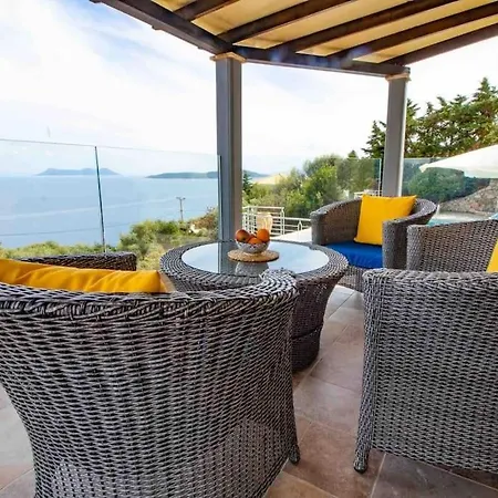 Villa Antonis Petros *